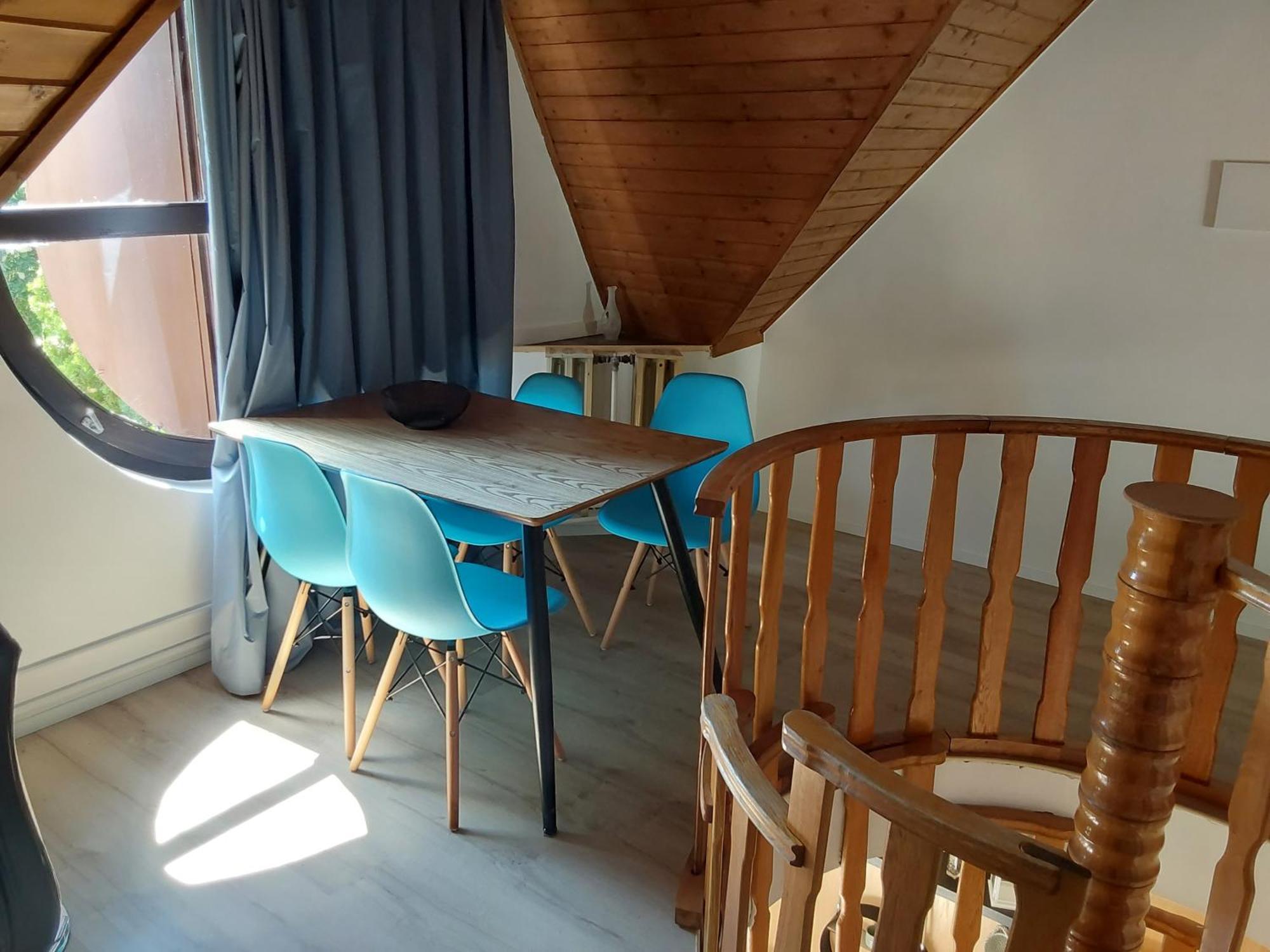 Tuerkiz Apartman - 5 Szobas 13 Fos Apartmanhaz 4Km A Balaton- Balatonszabadi Fürdőtelep מראה חיצוני תמונה